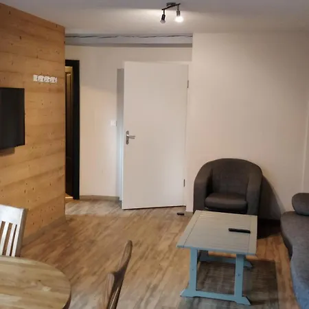 Les Terrasses Des Bouleaux Et 캠프장 Ranspach